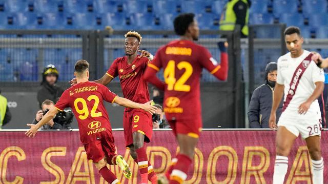 欧冠-守出1比0+争议判罚 罗马又见原味穆里尼奥式胜利