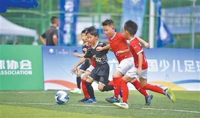 欧冠-这座西部城市，发展足球有妙招（建设体育强国·足球青训观察）