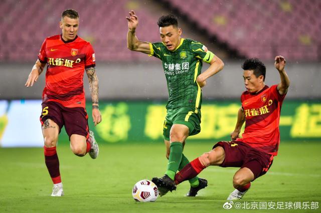 世界杯-超级万金油弥补国安人荒 这条国足锦鲤李铁别忘了